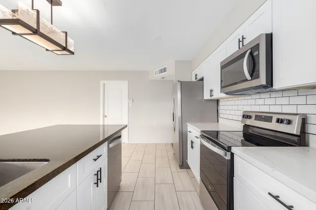 $2,995 | 103 East Del Rio Drive, Tempe, AZ 85282