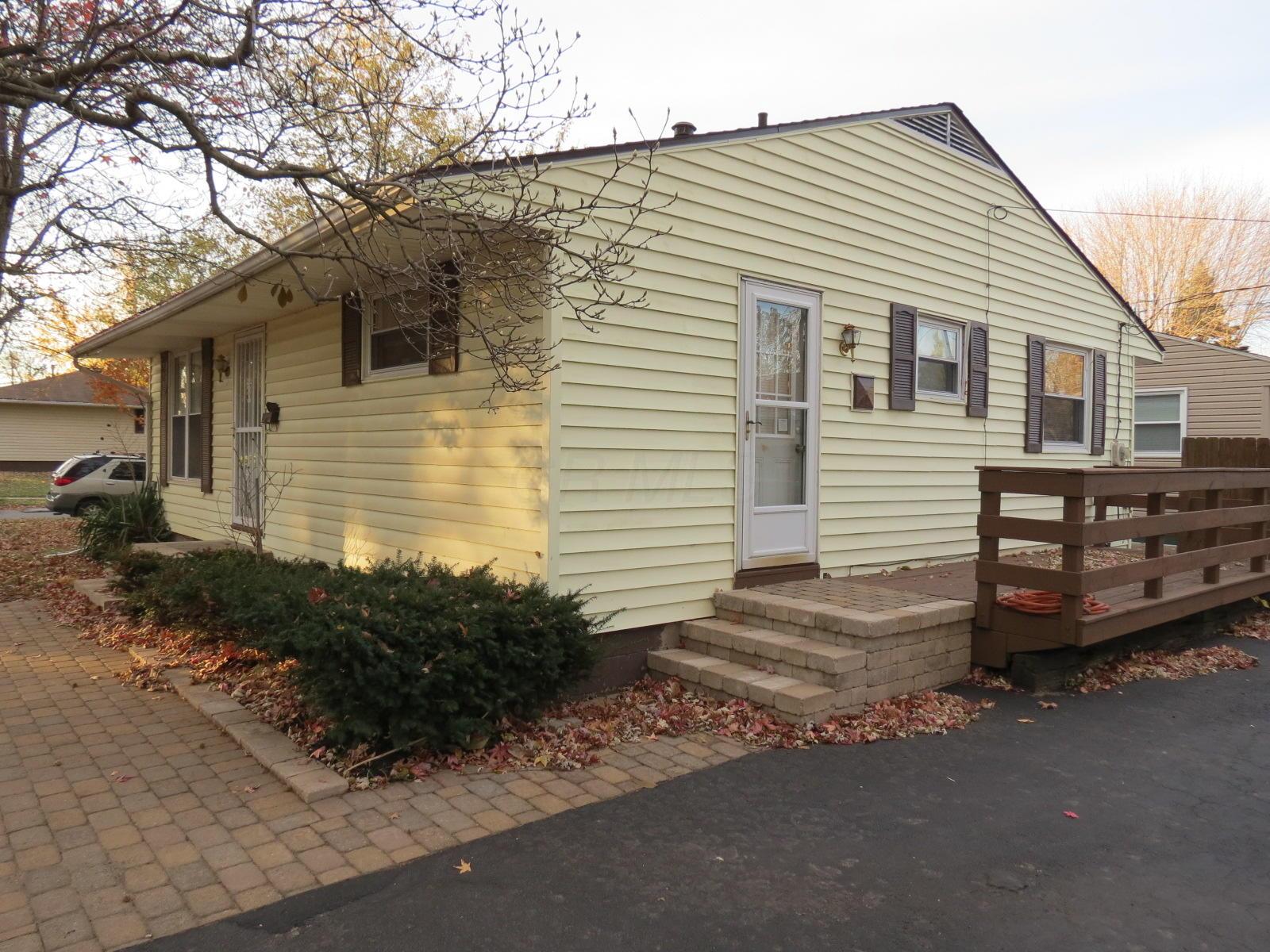 3166 Hillgate Road Columbus, OH 43207 - Photo 2 of 4 Gallery Image 2