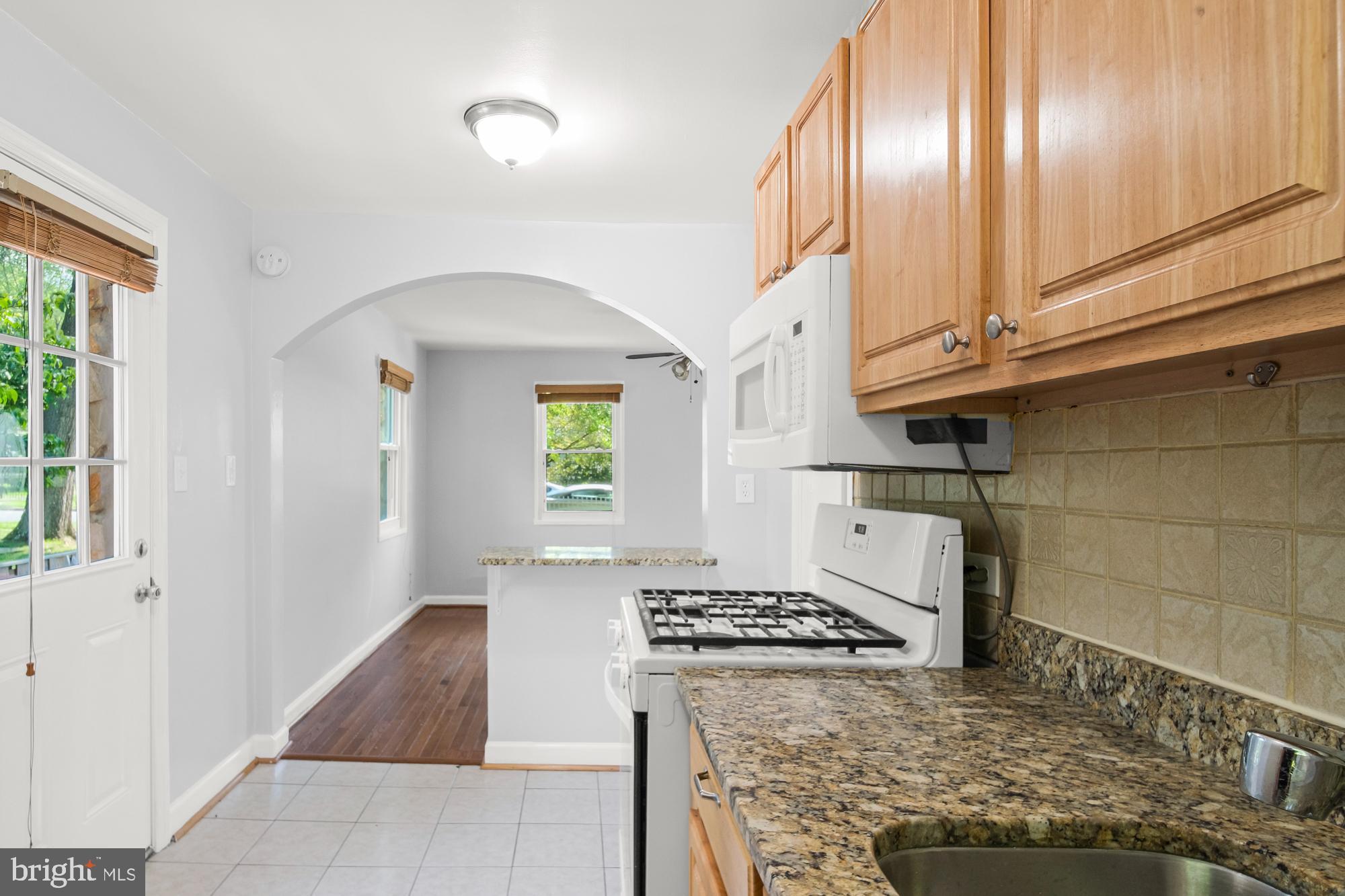 5502 Taylor Road Riverdale, MD 20737 - Photo 11 of 32 Gallery Image 11