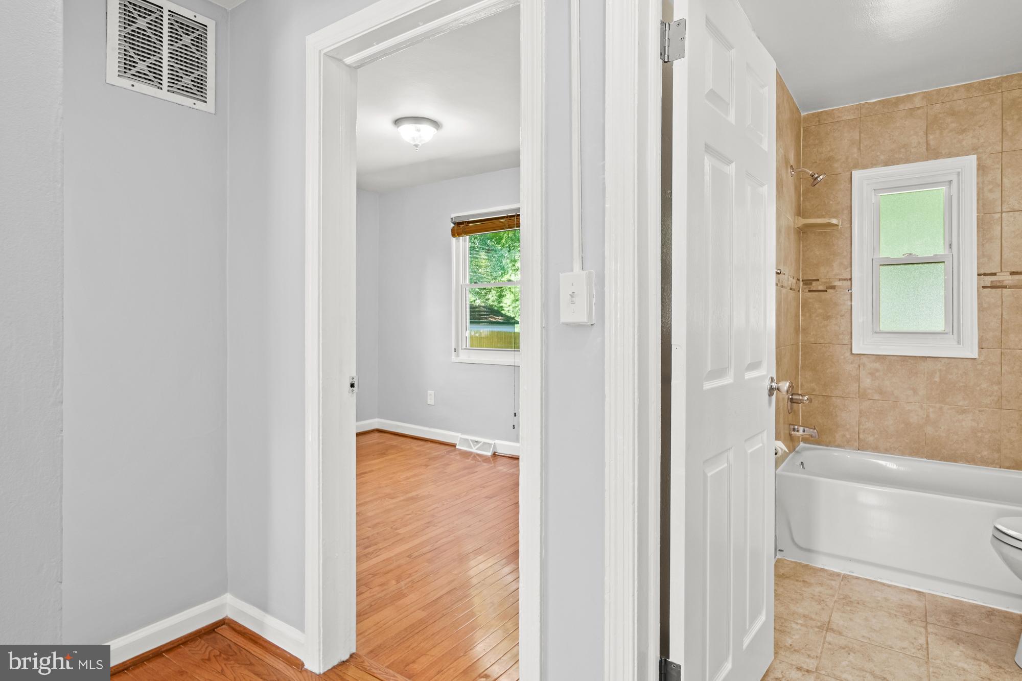 5502 Taylor Road Riverdale, MD 20737 - Photo 14 of 32 Gallery Image 14