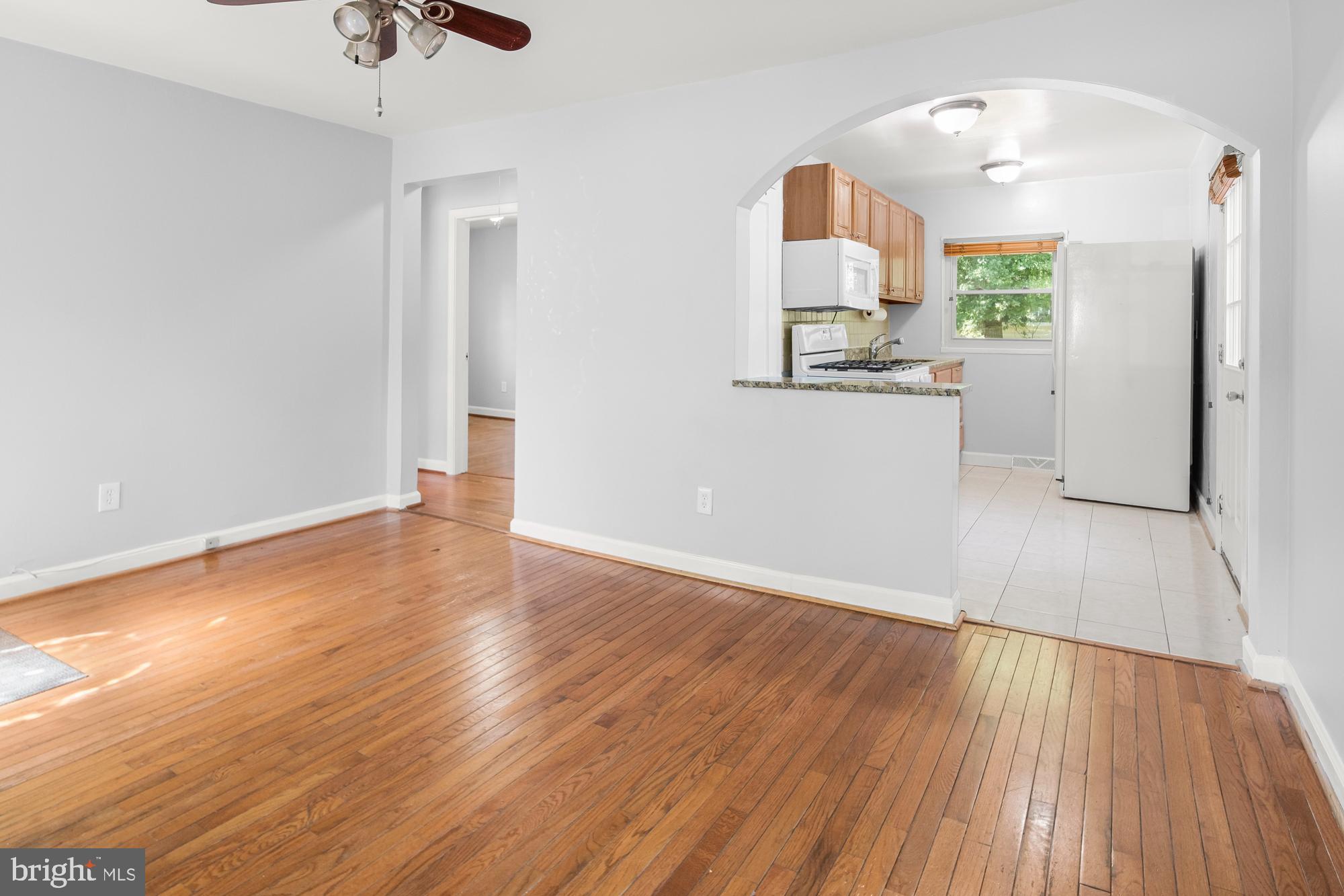 5502 Taylor Road Riverdale, MD 20737 - Photo 7 of 32 Gallery Image 7