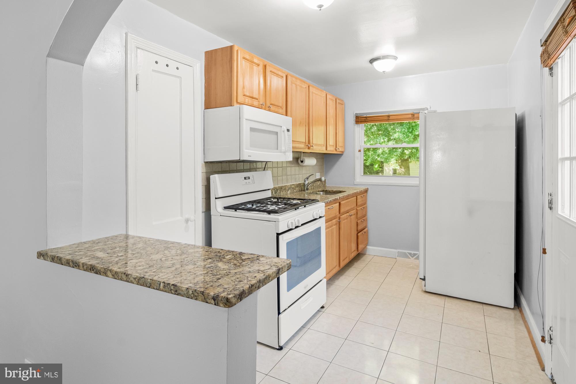 5502 Taylor Road Riverdale, MD 20737 - Photo 9 of 32 Gallery Image 9