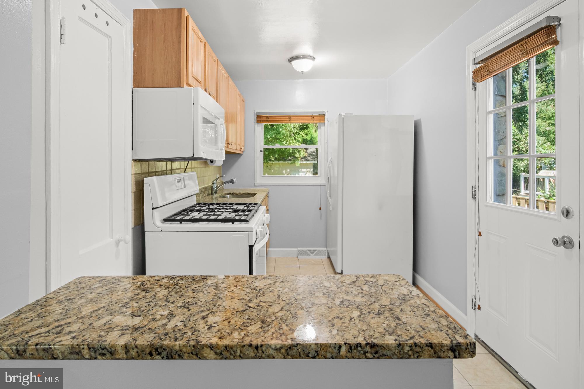 5502 Taylor Road Riverdale, MD 20737 - Photo 10 of 32 Gallery Image 10