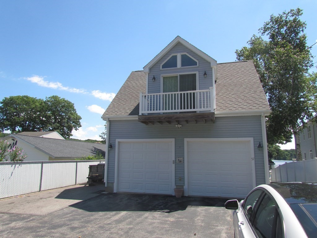 57 Bates Point Road Webster, MA 01570 - Photo 1 of 31