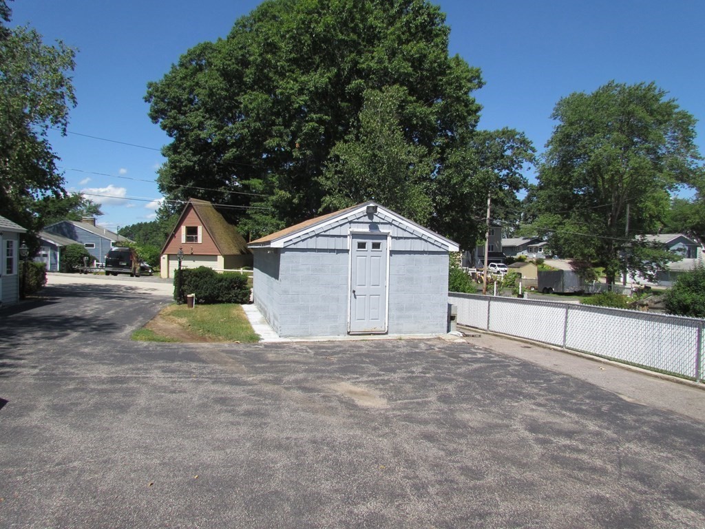 57 Bates Point Road Webster, MA 01570 - Photo 30 of 31