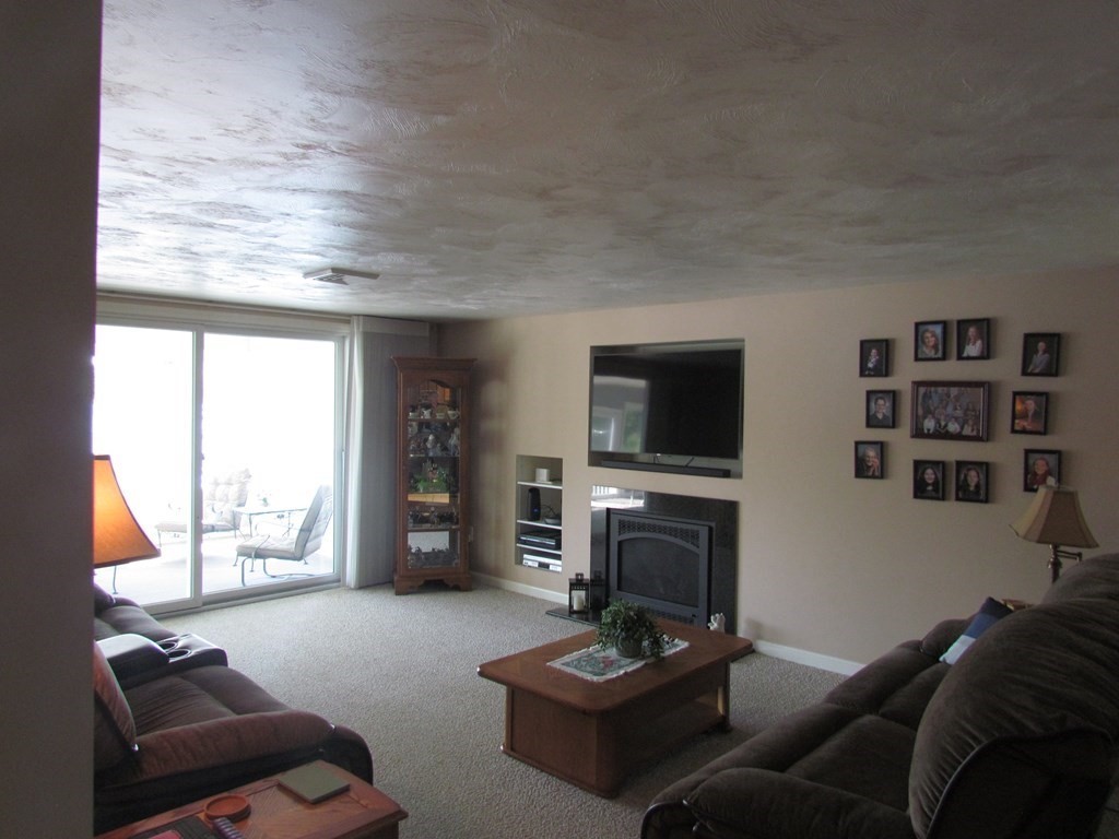 57 Bates Point Road Webster, MA 01570 - Photo 8 of 31