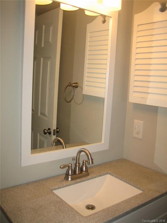 11046 Cedar View Road, Unit 8375 Charlotte, NC 28226 - Photo 9 of 12 Gallery Image 9