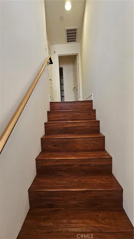 $3,500 | 96 North Craig Avenue, Unit 12, Pasadena, CA 91107