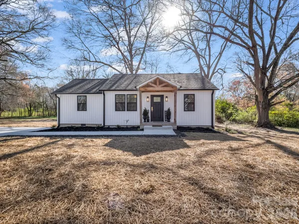 $285,000 | 1325 West Nc Highway, Lincolnton, NC 28092