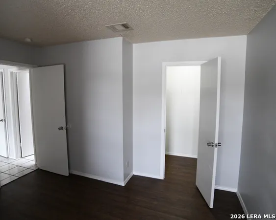 $875 | 5529 Lochmoor, Unit 2, San Antonio, TX 78244