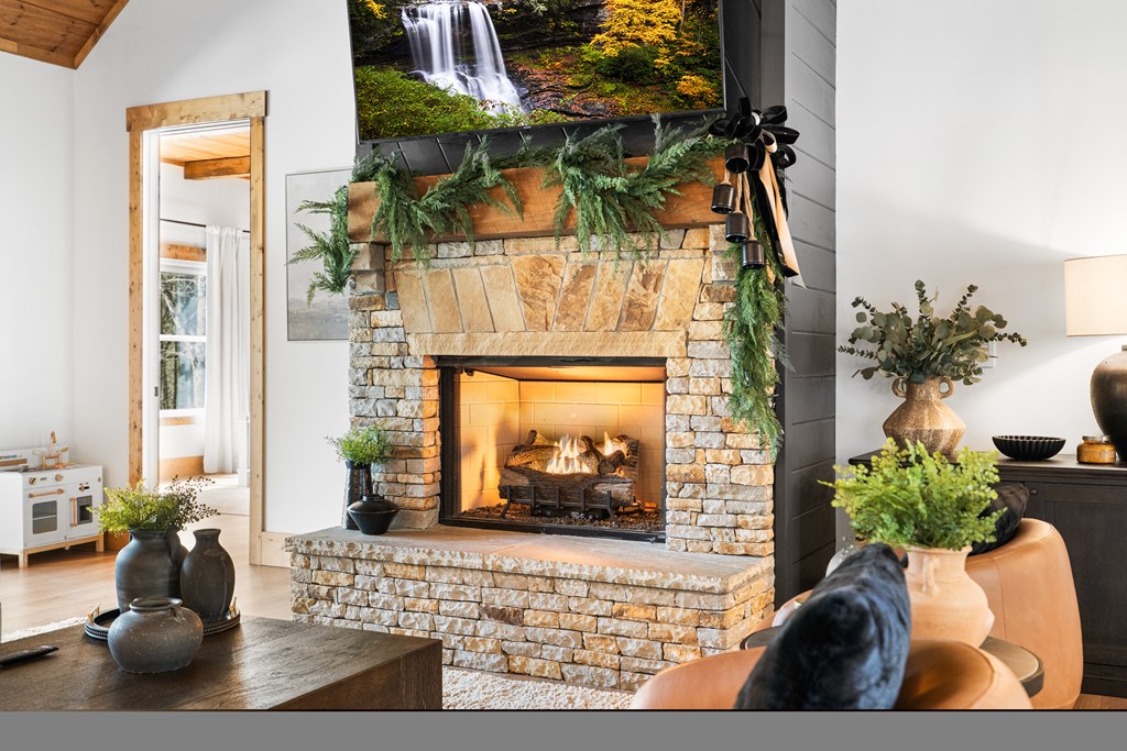 1420 Henry Evans Road Ellijay, GA 30536 - Photo 26 of 75