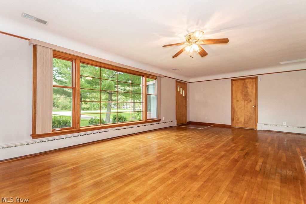 30890 Miles Road Solon, OH 44139 - Photo 5 of 31