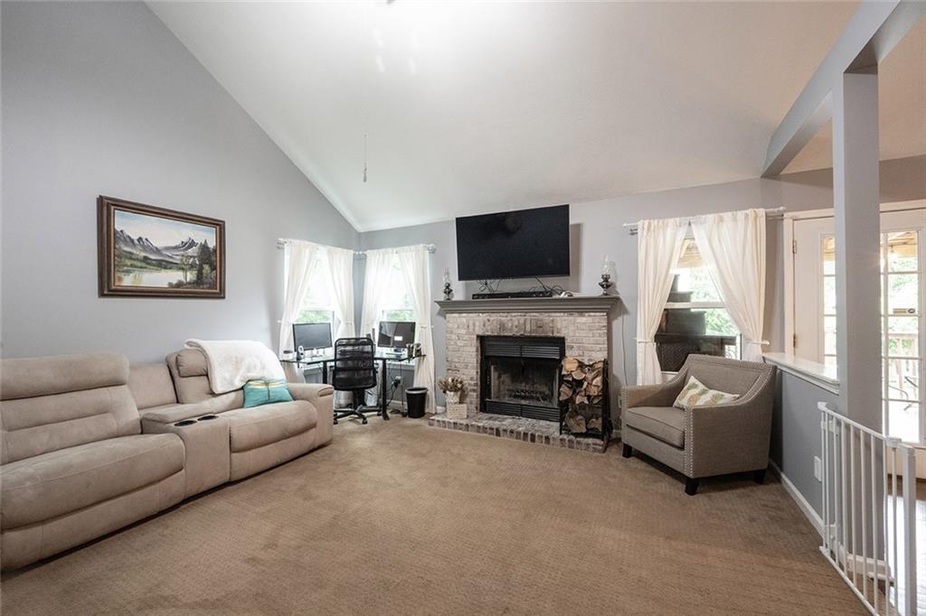 5109 Melbourne Road Indianapolis, IN 46228 - Photo 14 of 60 Gallery Image 14
