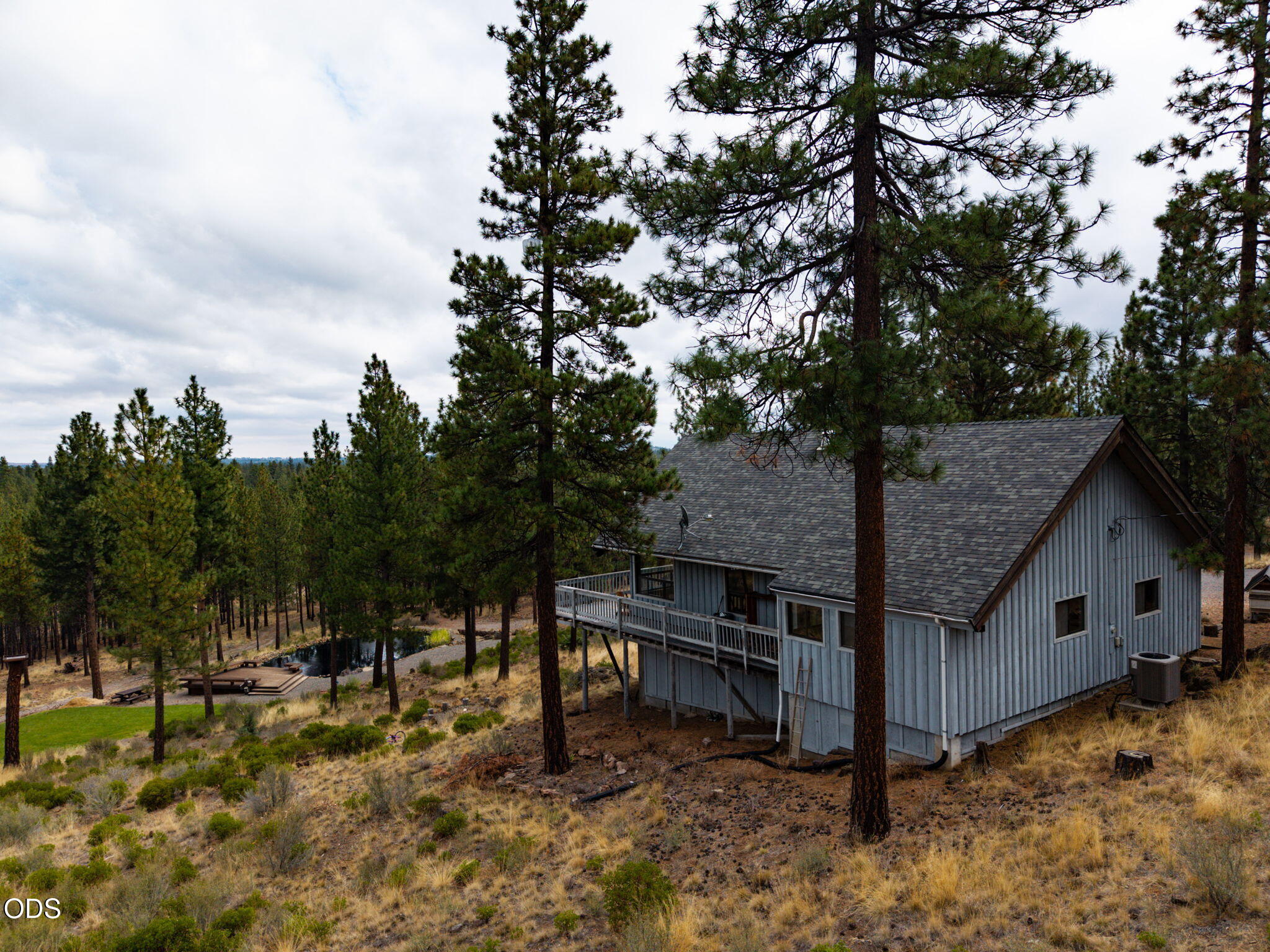 14857 Wildwing Road Sisters, OR 97759 - Photo 7 of 42 Gallery Image 7