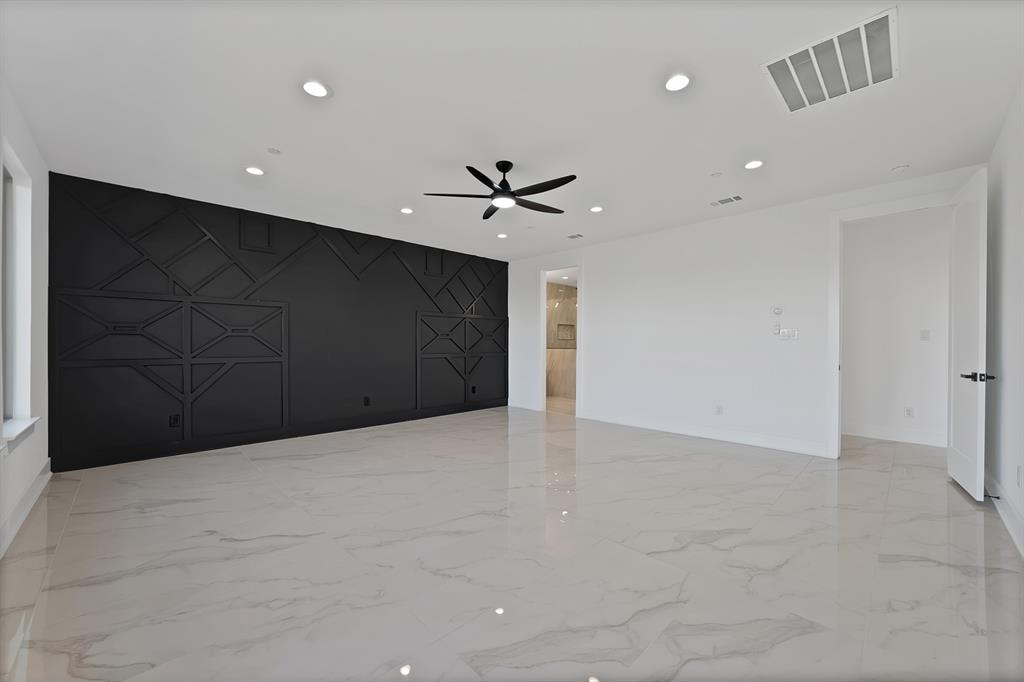 443 Whispering Way Red Oak, TX 75154 - Photo 8 of 34