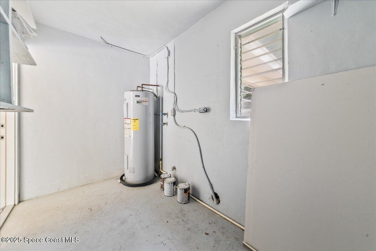 133 Lee Road Melbourne, FL 32904 - Photo 25 of 28 Utility Room
