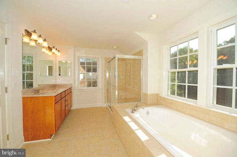 4 High Ridge Road Ellicott City, MD 21043 - Photo 17 of 21 Master Bath