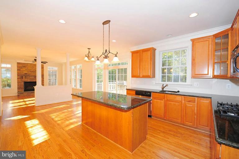 4 High Ridge Road Ellicott City, MD 21043 - Photo 7 of 21 Kitchen