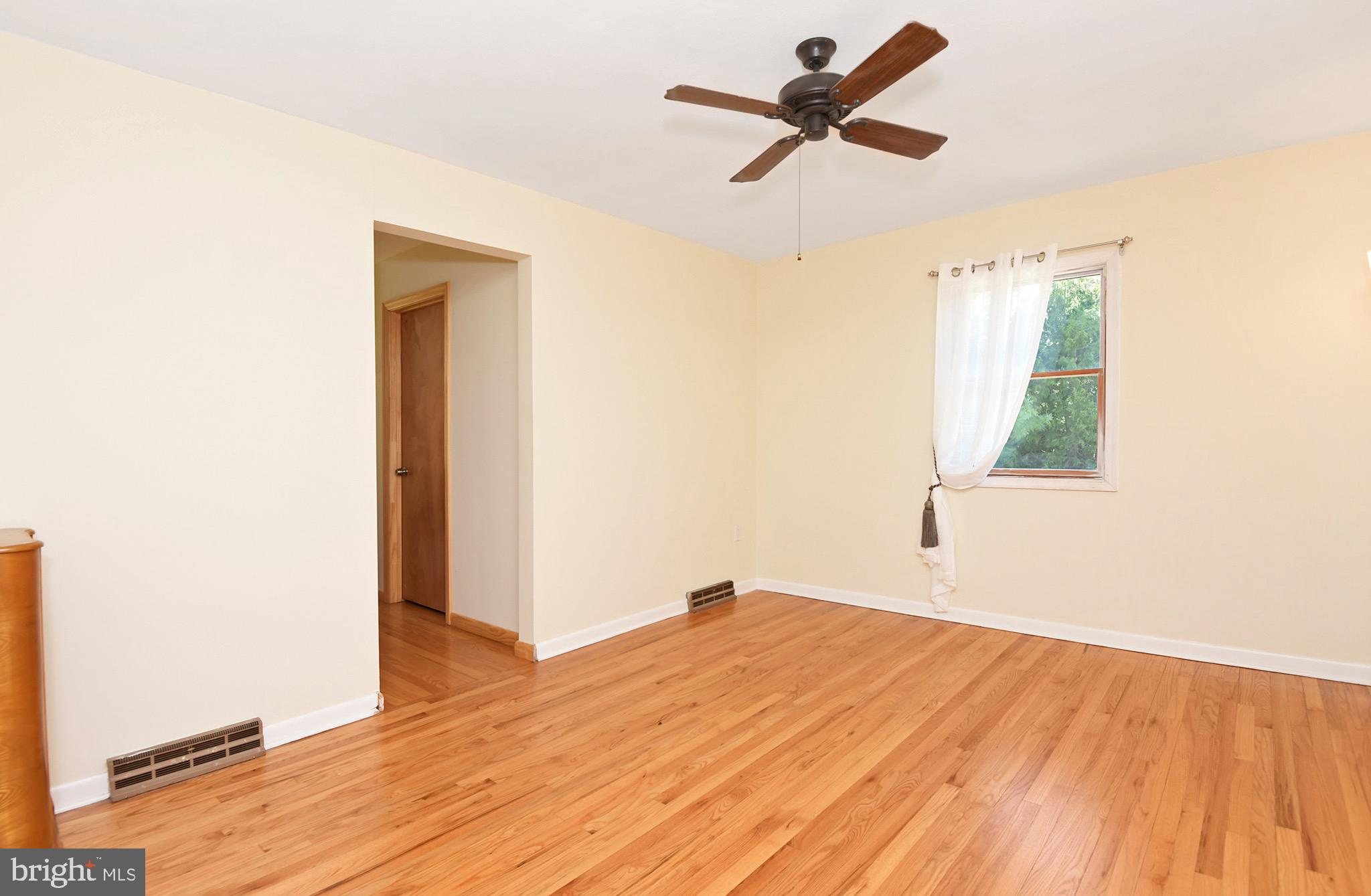 1433 Trenton Harbourton Road Pennington, NJ 08534 - Photo 22 of 36 Office/Gym/Baby Room