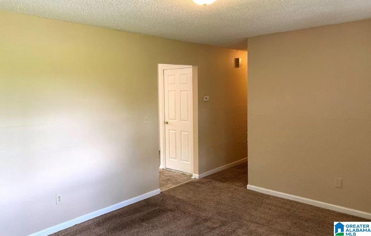 8152 Rugby Avenue Birmingham, AL 35206 - Photo 5 of 6