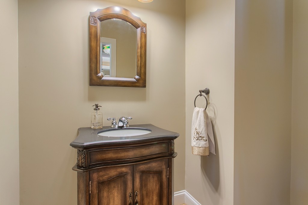 150 Brooks Station Road Princeton, MA 01541 - Photo 6 of 30 Gallery Image 6