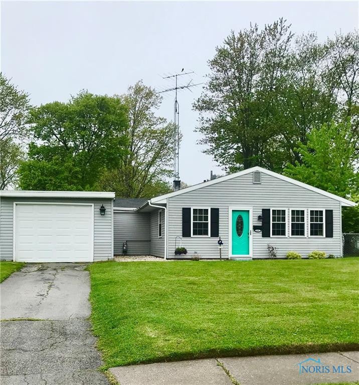 4545 Elmhurst Road Toledo, OH 43613 - Photo 3 of 33 Gallery Image 3