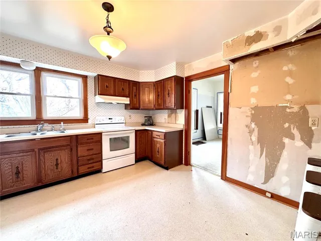 $169,900 | 1091 Boone Street, Troy, MO 63379