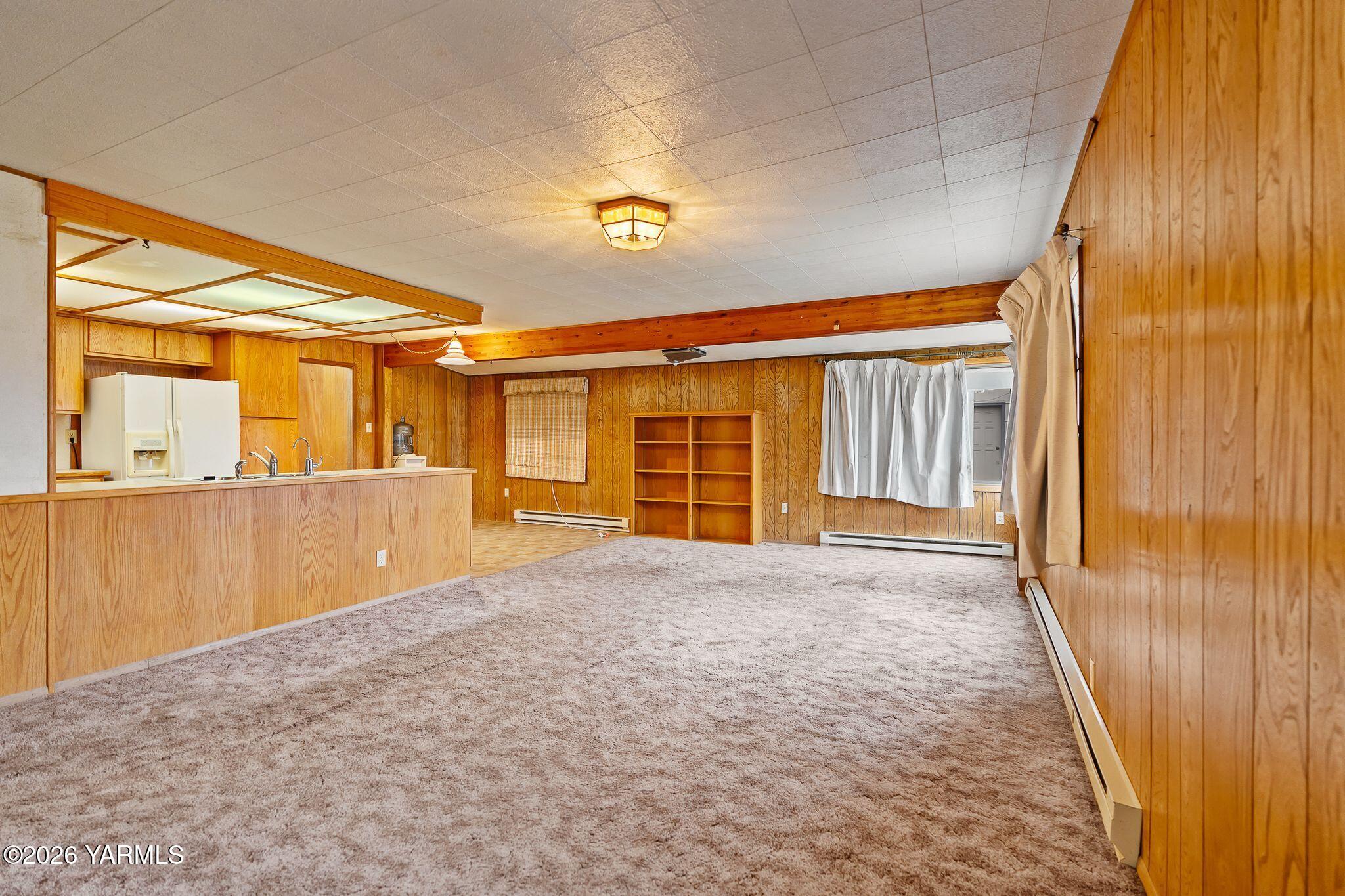 301 Sinclair Avenue Naches, WA 98937 - Photo 4 of 23 301 Sinclair Ave-6