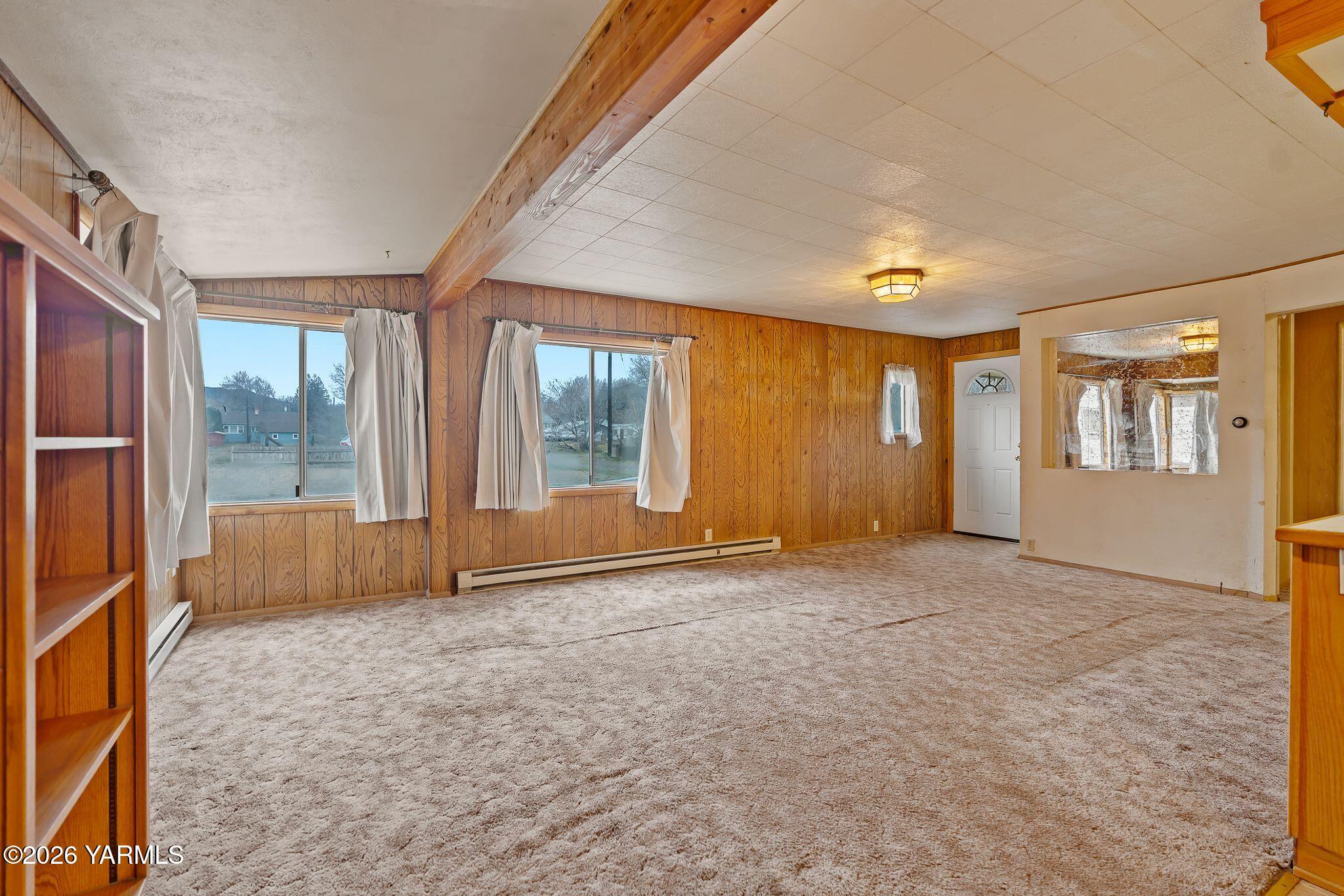 301 Sinclair Avenue Naches, WA 98937 - Photo 5 of 23 301 Sinclair Ave-7