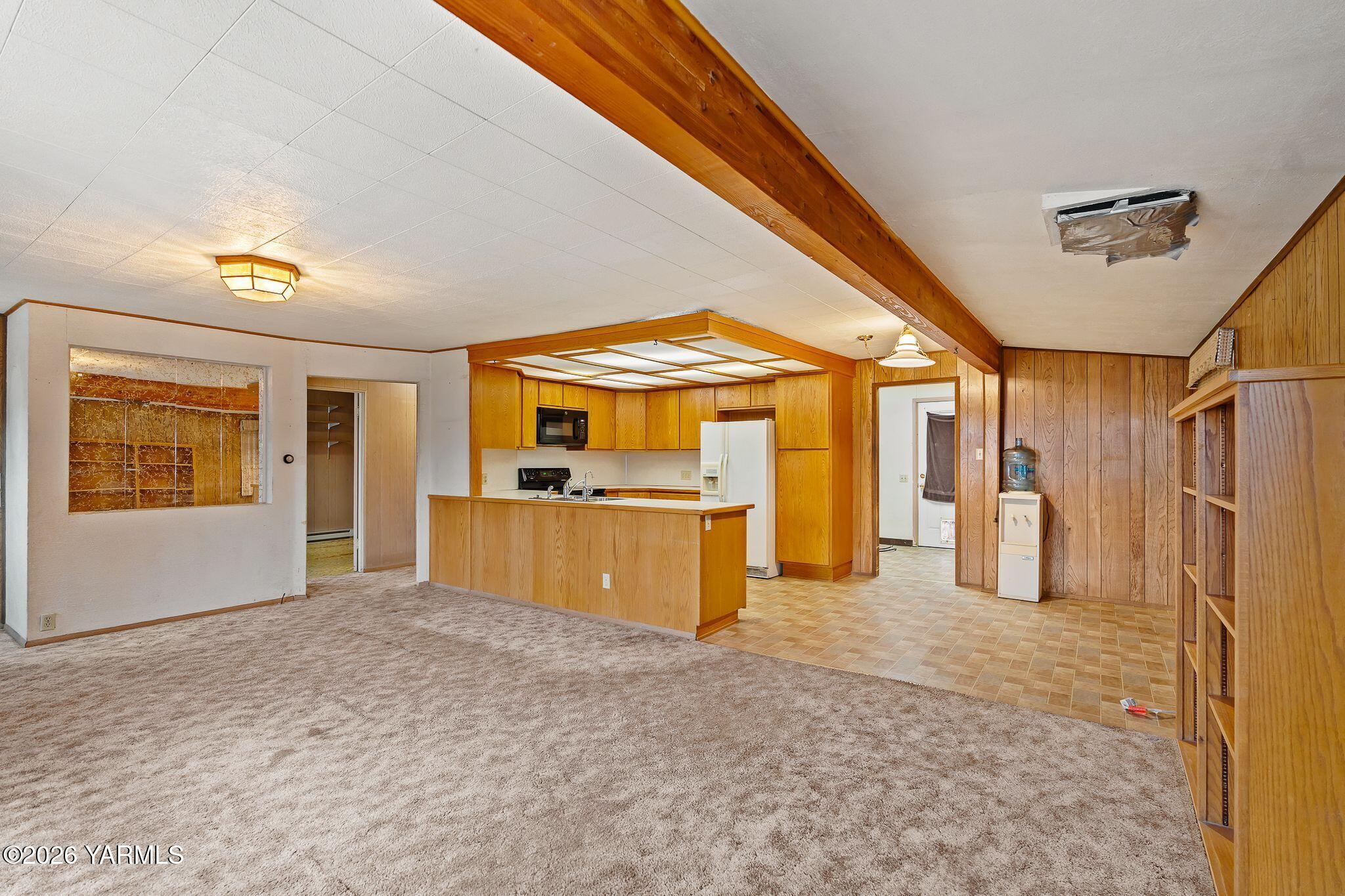 301 Sinclair Avenue Naches, WA 98937 - Photo 6 of 23 301 Sinclair Ave-8