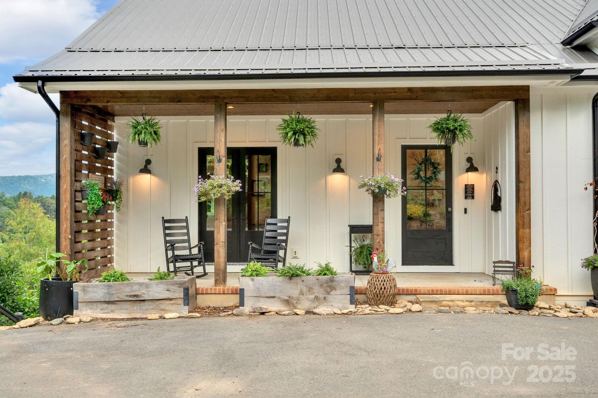 23 Windy Ridge Fairview, NC 28730 - Photo 6 of 47 a front view of a house
