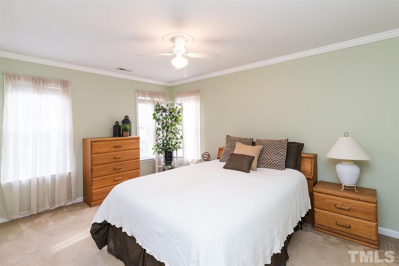 10508 Chandler Way Raleigh, NC 27614 - Photo 17 of 25 Gallery Image 17