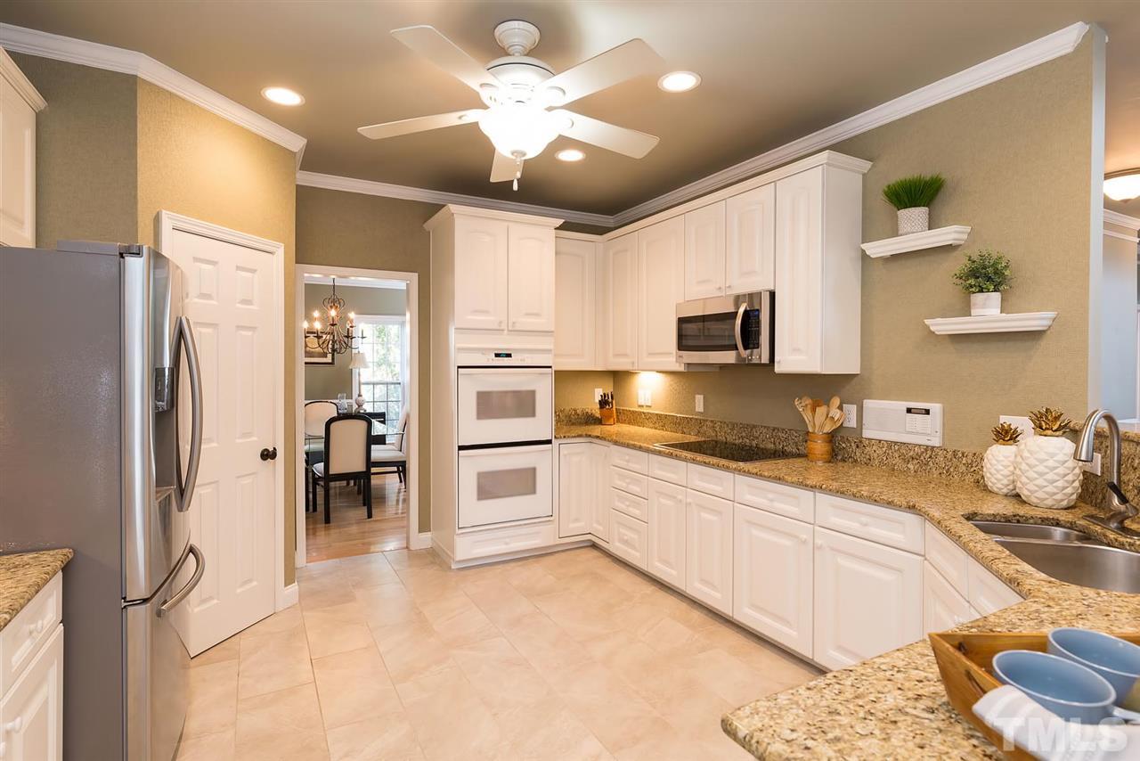 10508 Chandler Way Raleigh, NC 27614 - Photo 6 of 25 Gallery Image 6