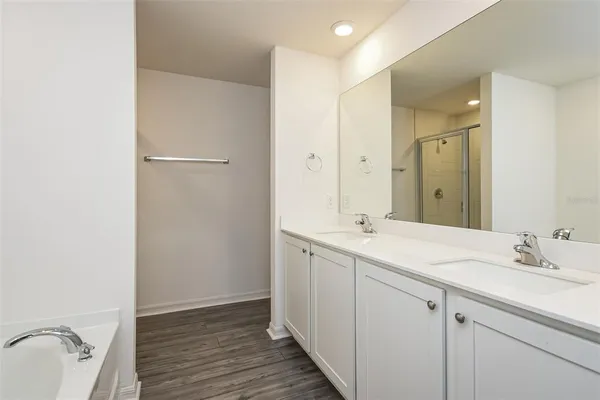 $2,185 | 2006 Maple Lane, Kissimmee, FL 34759