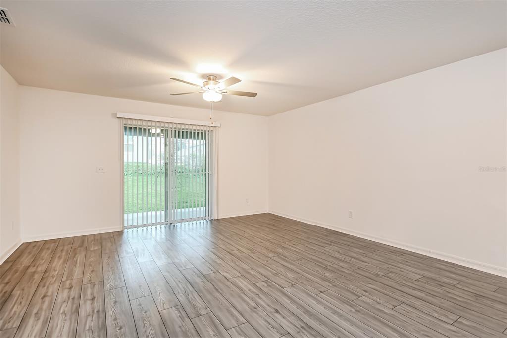 2006 Maple Lane Kissimmee, FL 34759 - Photo 4 of 16