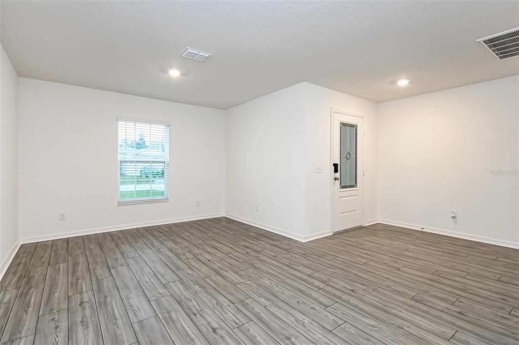 2006 Maple Lane Kissimmee, FL 34759 - Photo 8 of 16