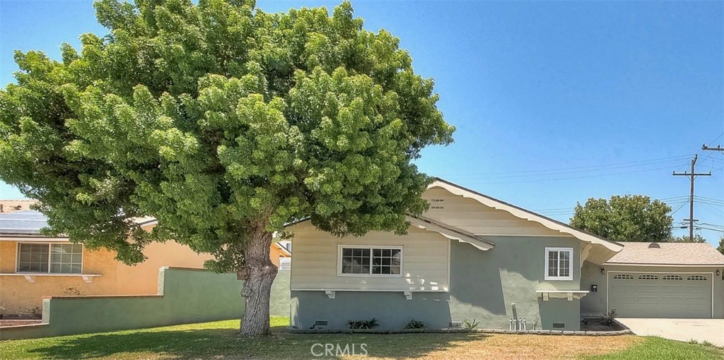 11413 Jane Way Stanton, CA 90680 - Photo 2 of 32 Front View