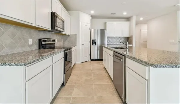 $3,100 | 11225 Sycamore Glen Loop, Thonotosassa, FL 33592