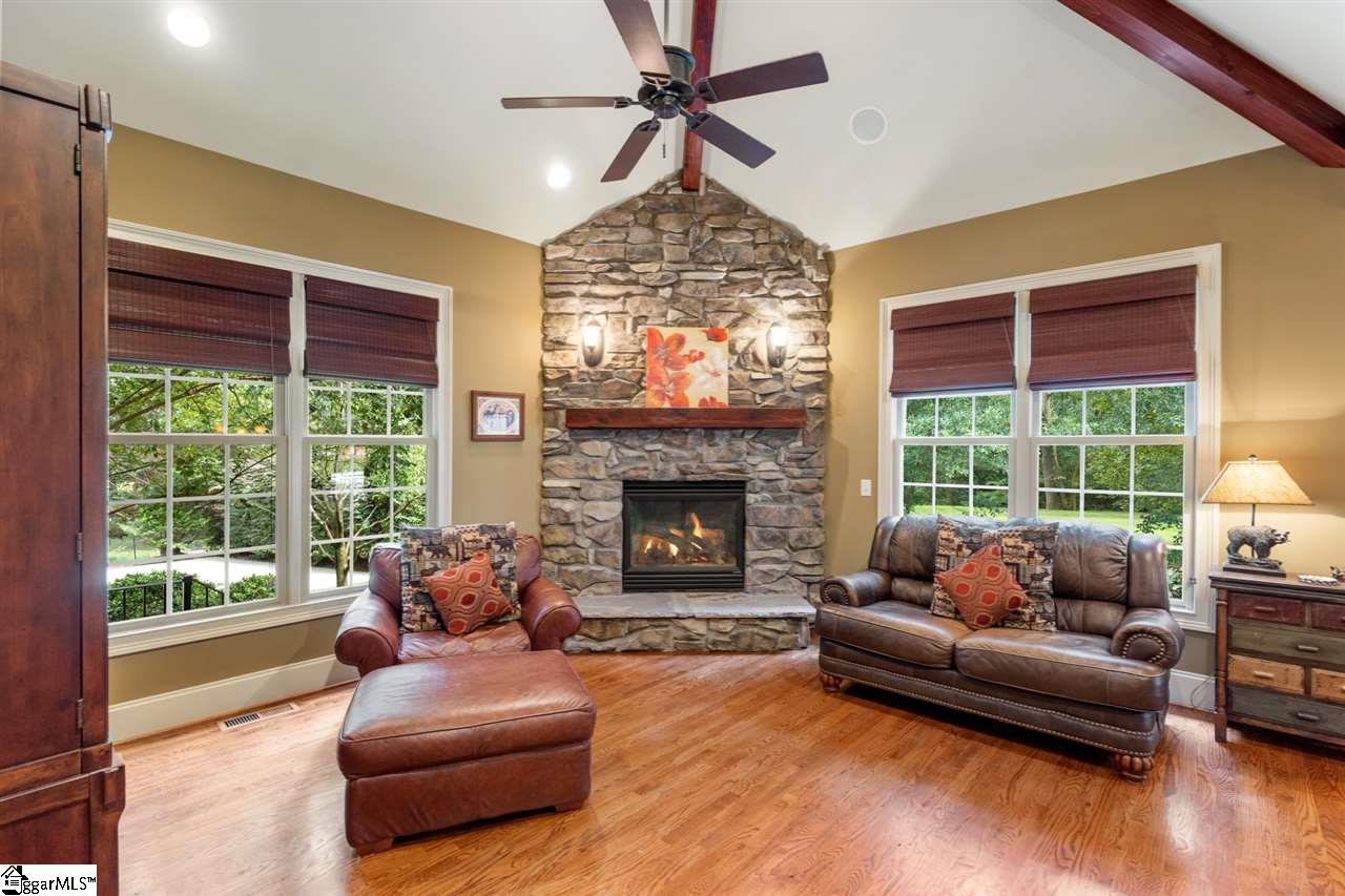 124 Legends Way Simpsonville, SC 29681 - Photo 23 of 36 Gallery Image 23