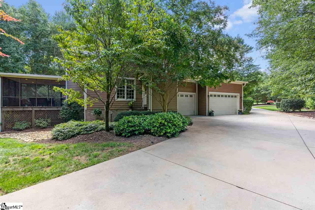 124 Legends Way Simpsonville, SC 29681 - Photo 9 of 36 Gallery Image 9