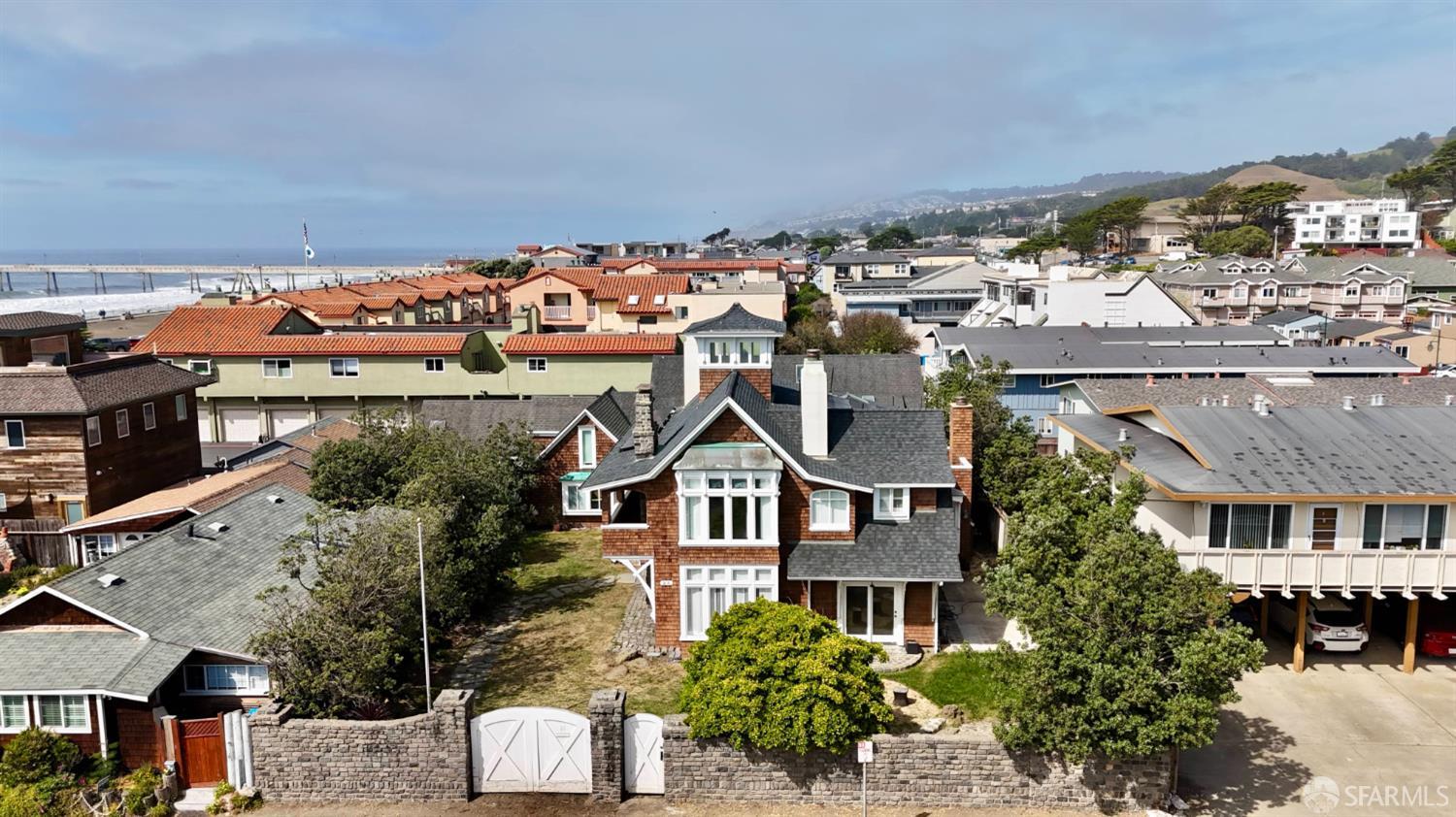 85 Clarendon Road Pacifica, CA 94044 - Photo 61 of 95 Gallery Image 61