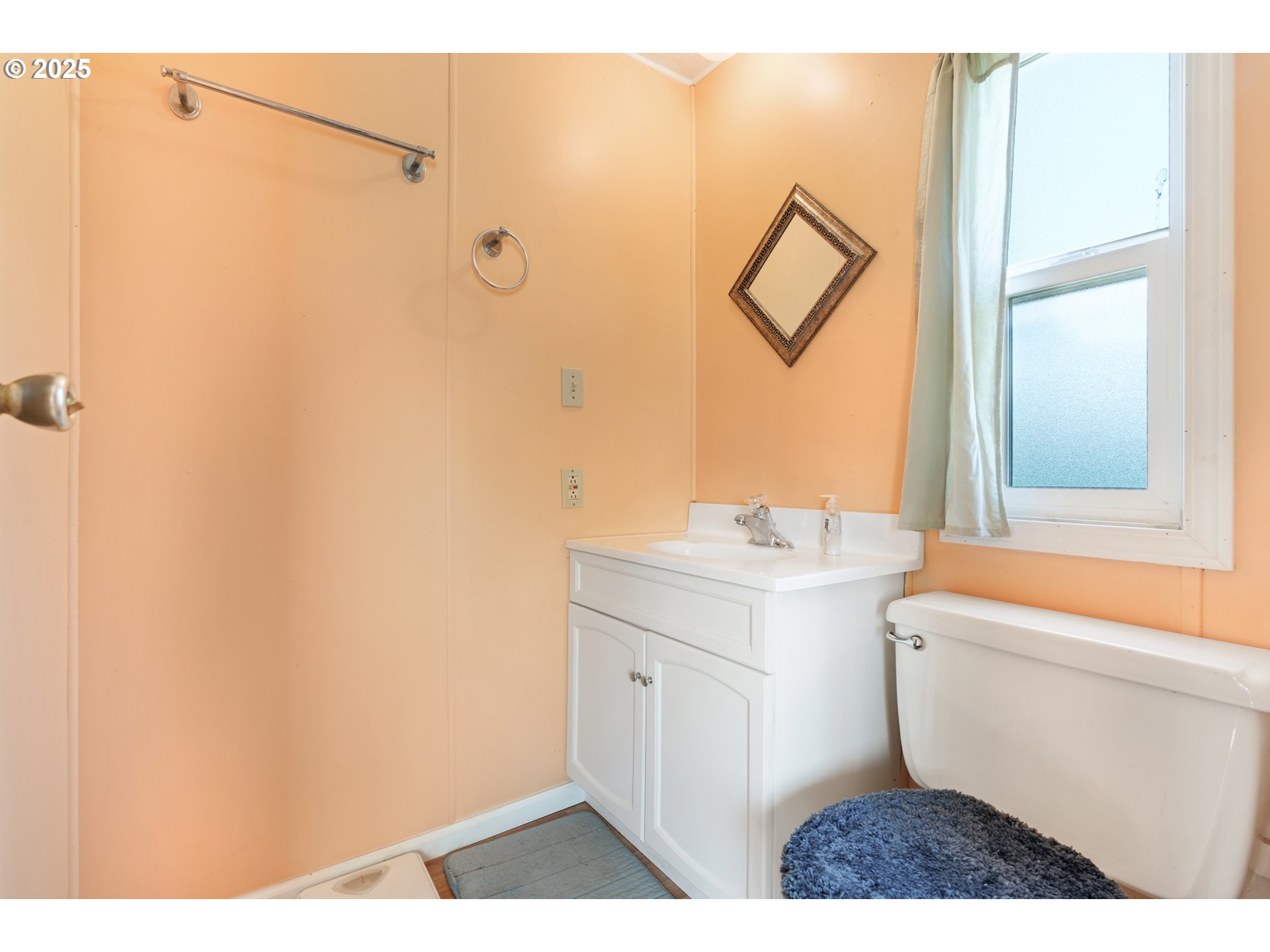 7080 Thurston Road, Unit 2 Springfield, OR 97478 - Photo 14 of 23