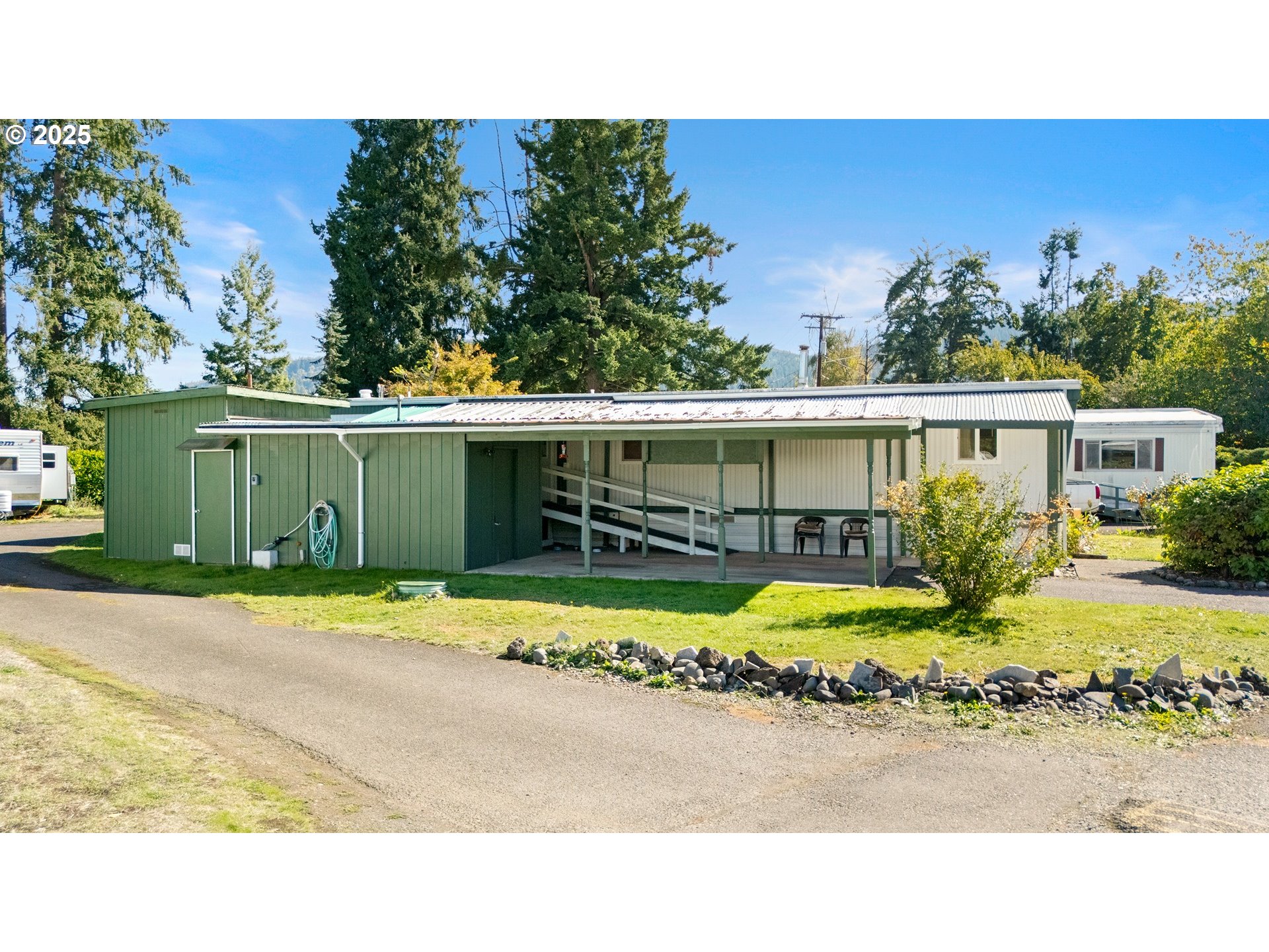 7080 Thurston Road, Unit 2 Springfield, OR 97478 - Photo 20 of 23