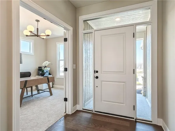 $695,950 | 9300 Zarda Drive, Lenexa, KS 66227