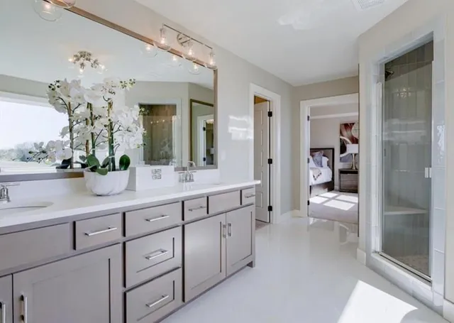 $703,292 | 9300 Zarda Drive, Lenexa, KS 66227