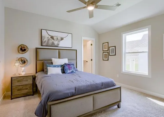 $703,292 | 9300 Zarda Drive, Lenexa, KS 66227