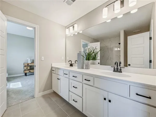 $695,950 | 9300 Zarda Drive, Lenexa, KS 66227