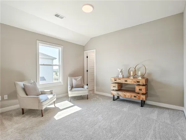 $695,950 | 9300 Zarda Drive, Lenexa, KS 66227