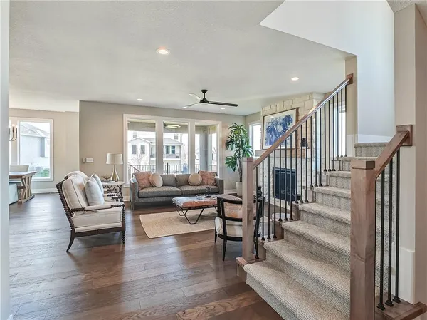 $695,950 | 9300 Zarda Drive, Lenexa, KS 66227