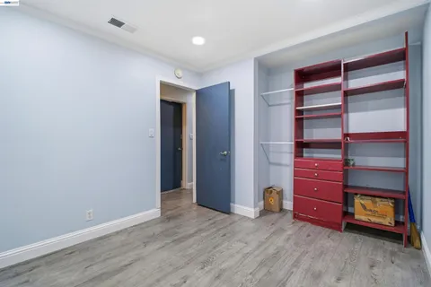 $1,300,000 | 32252 Valiant Way, Union City, CA 94587